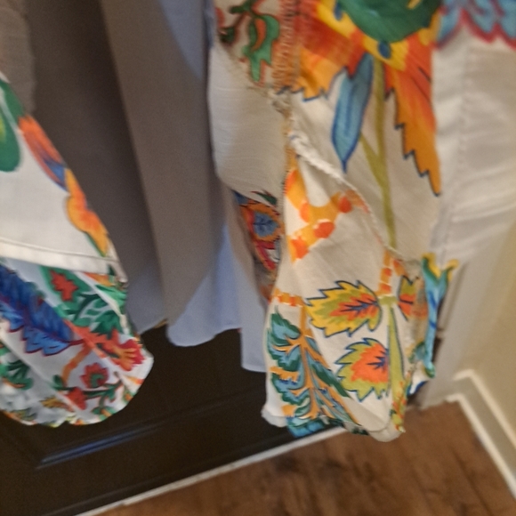 NWT Chelsea & Violet Margaux Floral Plisse Maxi Dress Multicolor  Size S - Picture 6 of 8